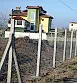 duz-beton-direkli-galv-tel